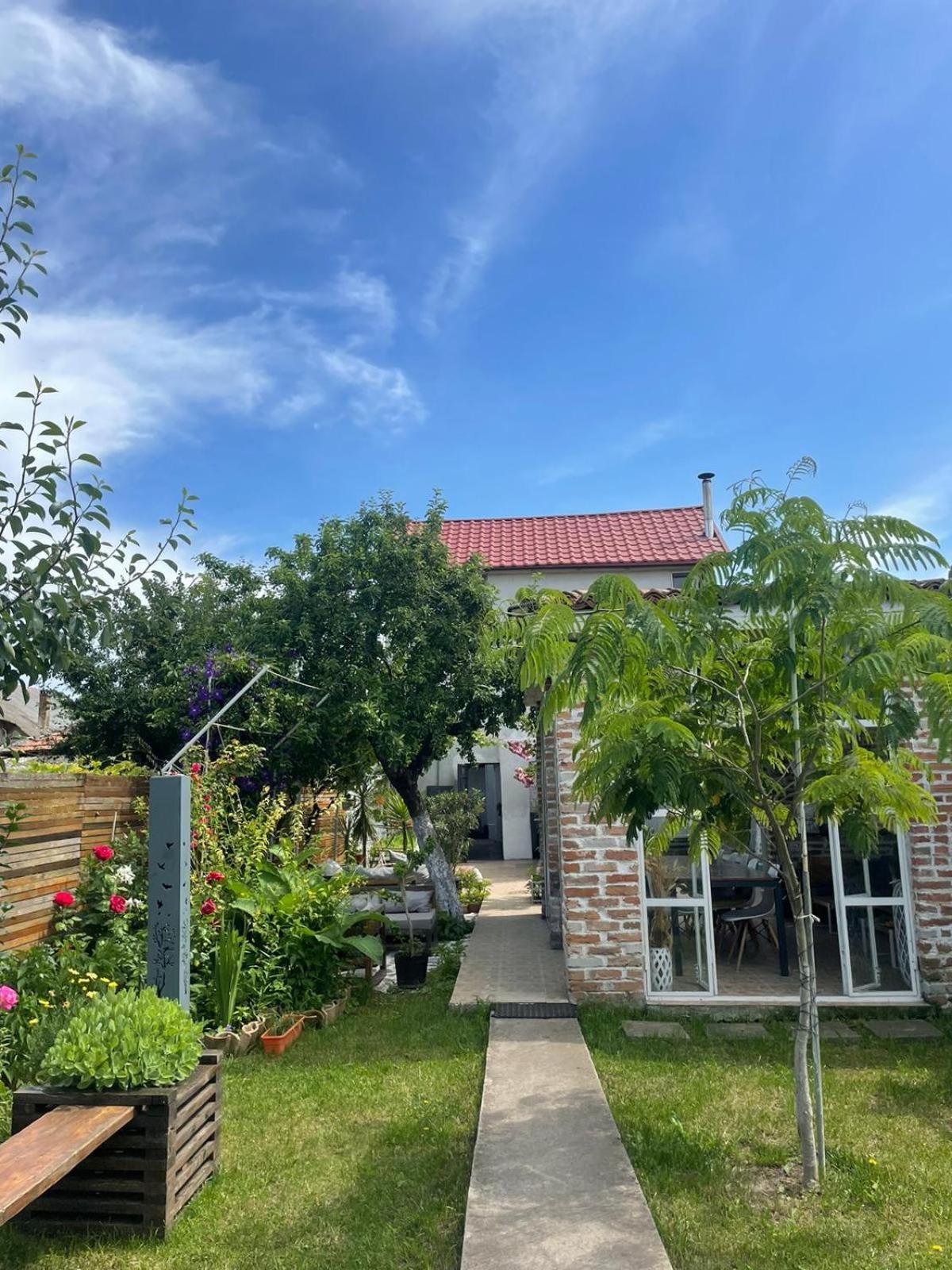 Casa Mediterana Două Mai Exteriör bild